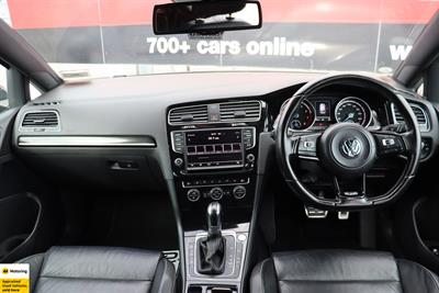 2014 Volkswagen Golf R - Thumbnail