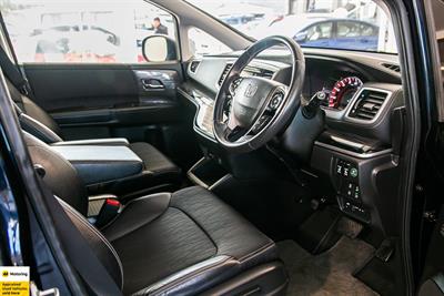 2016 Honda Odyssey - Thumbnail