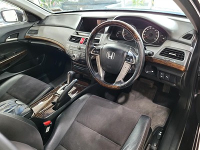 2008 Honda Inspire - Thumbnail