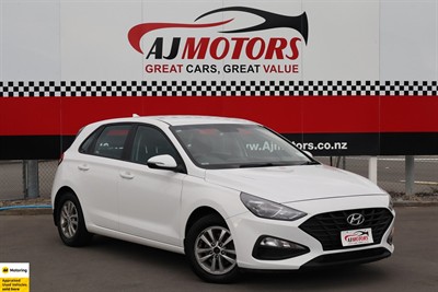 2022 Hyundai i30 - Thumbnail