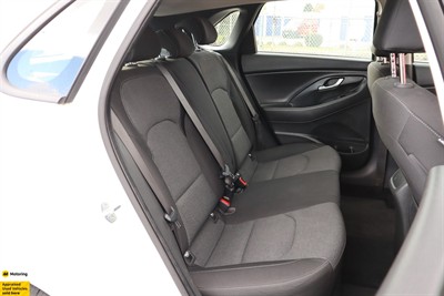2022 Hyundai i30 - Thumbnail