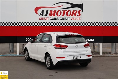 2022 Hyundai i30 - Thumbnail