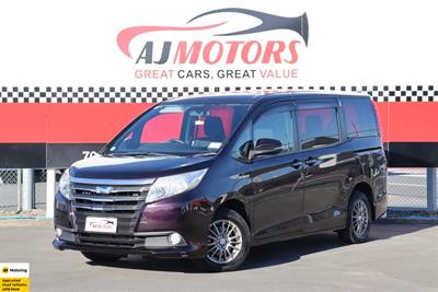 2015 Toyota Noah - Thumbnail