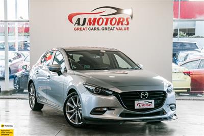 2016 Mazda Axela