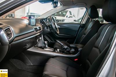 2016 Mazda Axela - Thumbnail