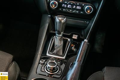 2016 Mazda Axela - Thumbnail
