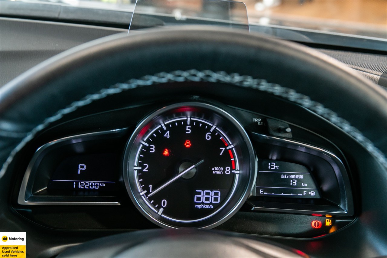 2016 Mazda Axela