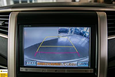 2014 Toyota Alphard - Thumbnail