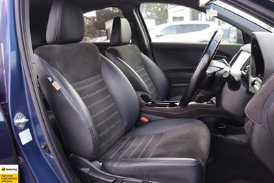 2017 Honda Vezel - Thumbnail