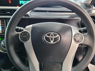 2012 Toyota Aqua - Thumbnail