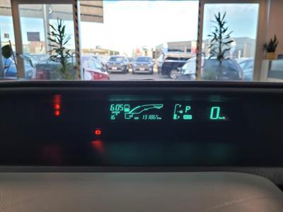 2012 Toyota Aqua - Thumbnail