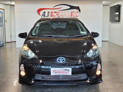2012 Toyota Aqua - Thumbnail