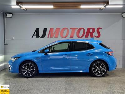 2018 Toyota Corolla - Thumbnail