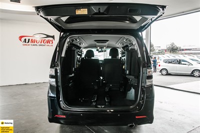 2013 Toyota Vellfire - Thumbnail