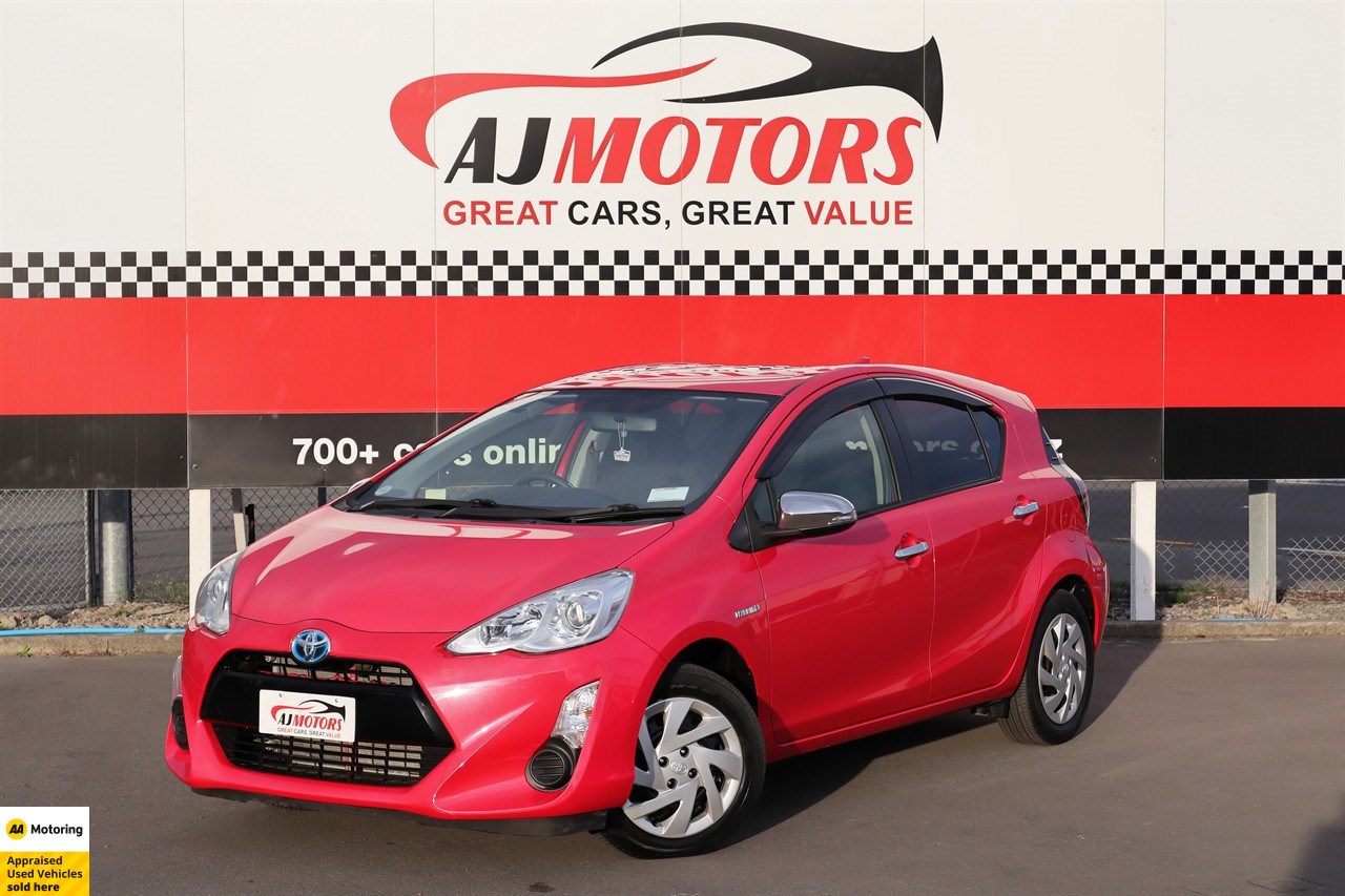 2015 Toyota Aqua