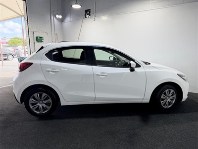 2018 Mazda Demio - Thumbnail