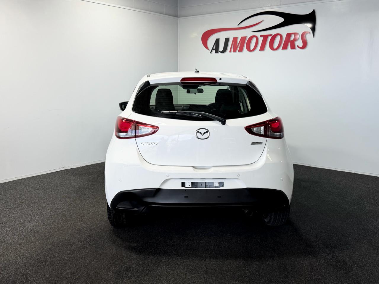 2018 Mazda Demio
