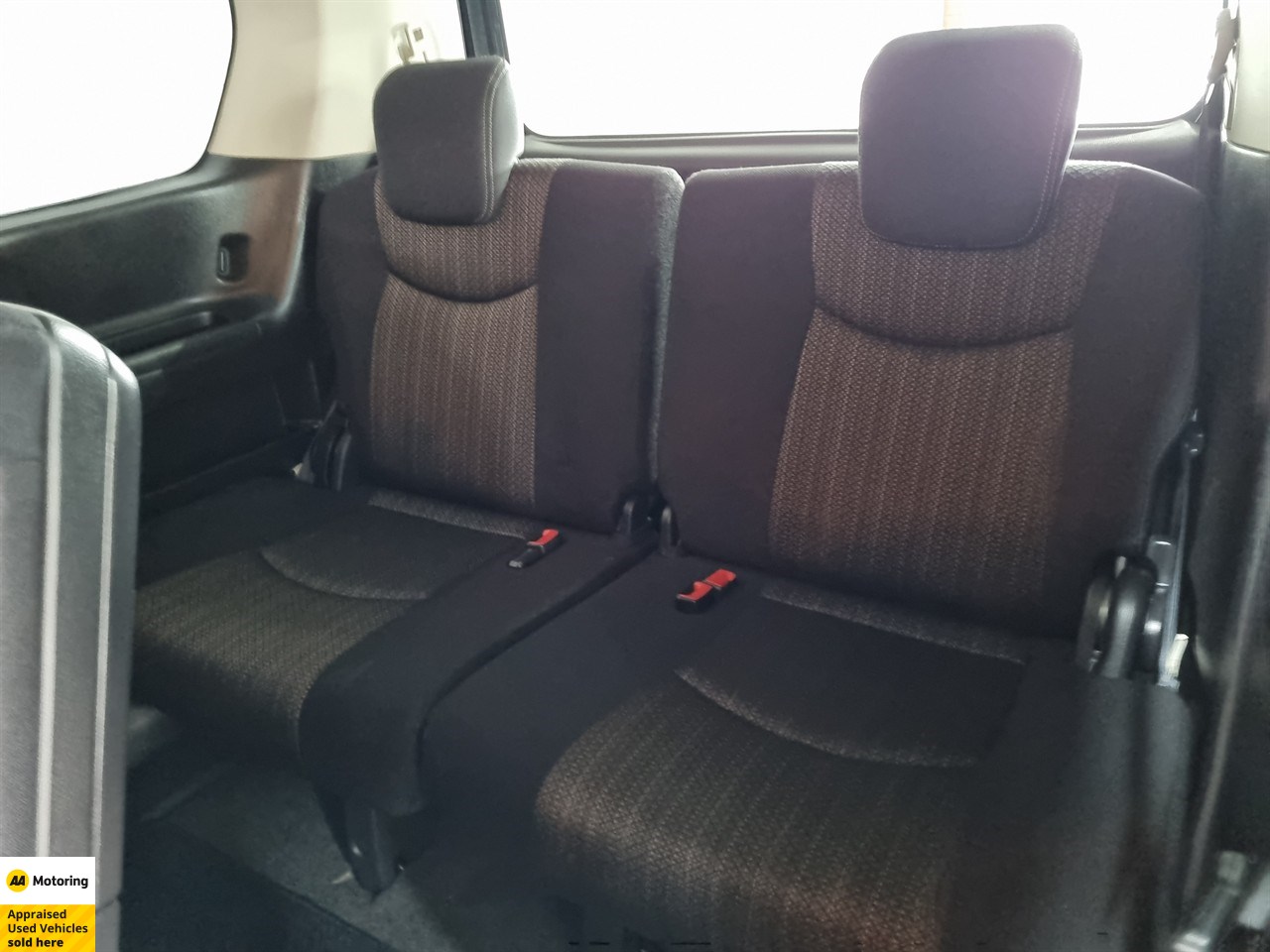 2015 Nissan Serena