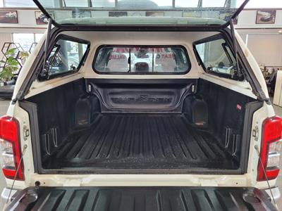 2020 Mitsubishi Triton - Thumbnail