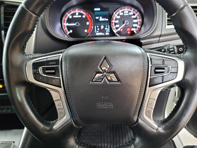 2020 Mitsubishi Triton - Thumbnail