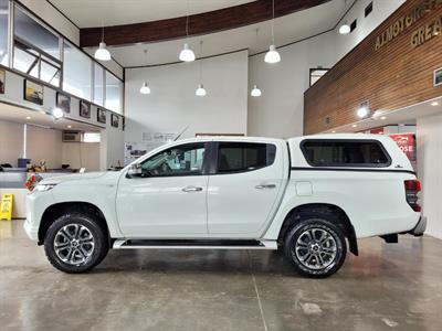 2020 Mitsubishi Triton - Thumbnail