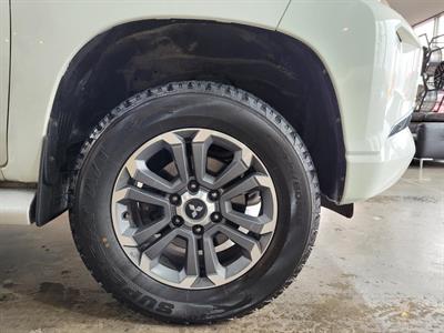 2020 Mitsubishi Triton - Thumbnail