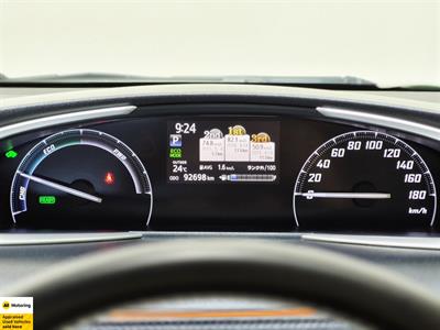 2015 Toyota Sienta - Thumbnail