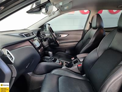 2020 Nissan Qashqai - Thumbnail