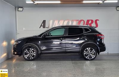 2020 Nissan Qashqai - Thumbnail