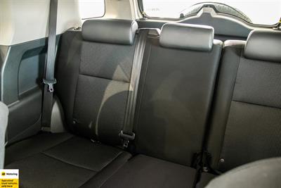 2012 Toyota FJ Cruiser - Thumbnail