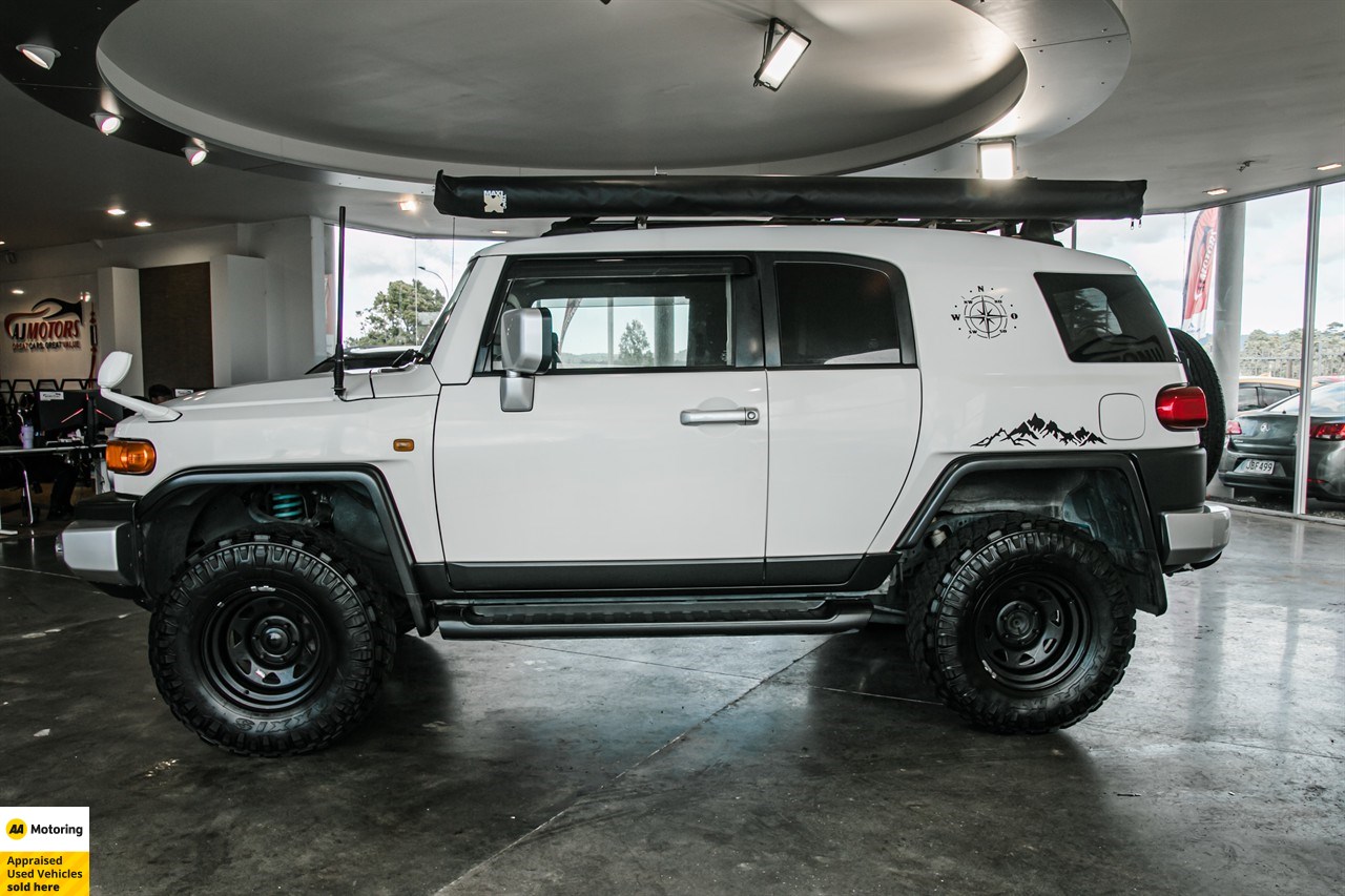2012 Toyota FJ Cruiser