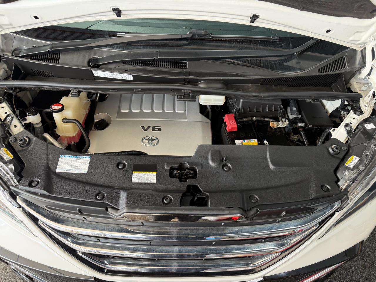 2015 Toyota Vellfire