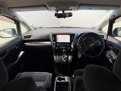 2015 Toyota Vellfire - Thumbnail