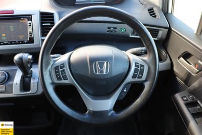 2012 Honda Freed - Thumbnail
