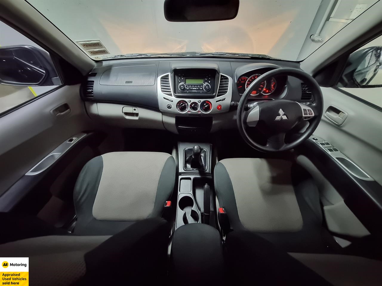 2012 Mitsubishi Triton
