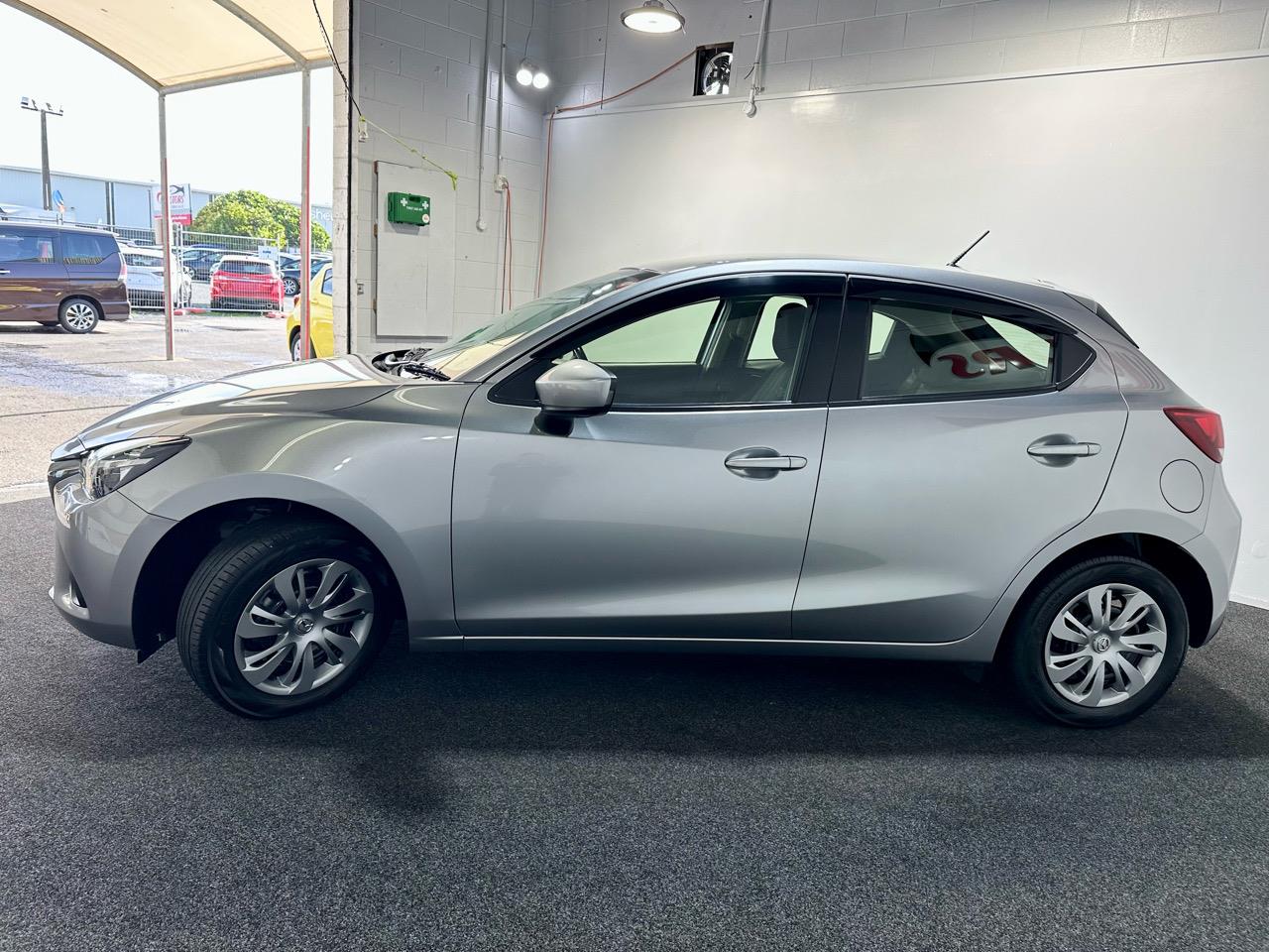 2016 Mazda Demio