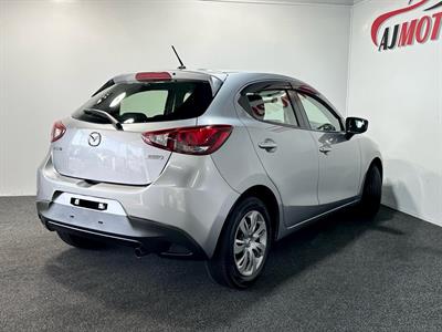 2016 Mazda Demio - Thumbnail