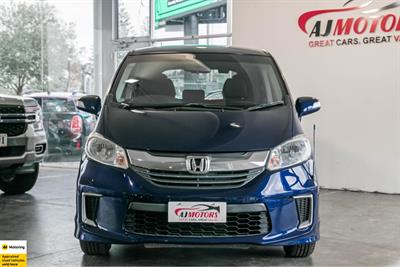 2013 Honda Freed - Thumbnail