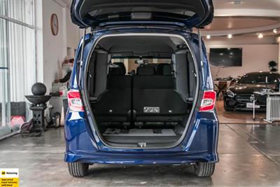 2013 Honda Freed - Thumbnail