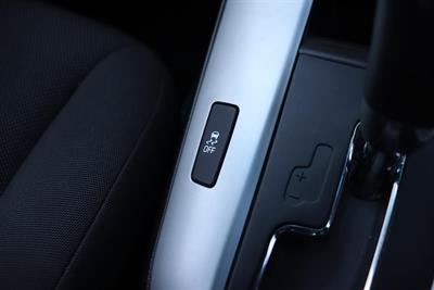 2012 Holden Cruze - Thumbnail