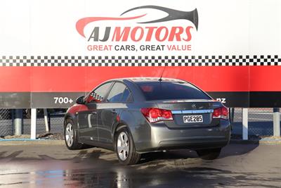 2012 Holden Cruze - Thumbnail