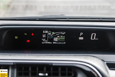 2019 Toyota Aqua - Thumbnail