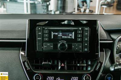 2018 Toyota Corolla - Thumbnail