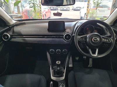 2020 Mazda 2 - Thumbnail