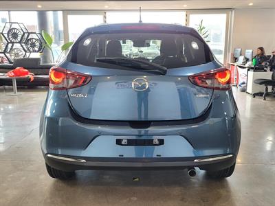 2020 Mazda 2 - Thumbnail