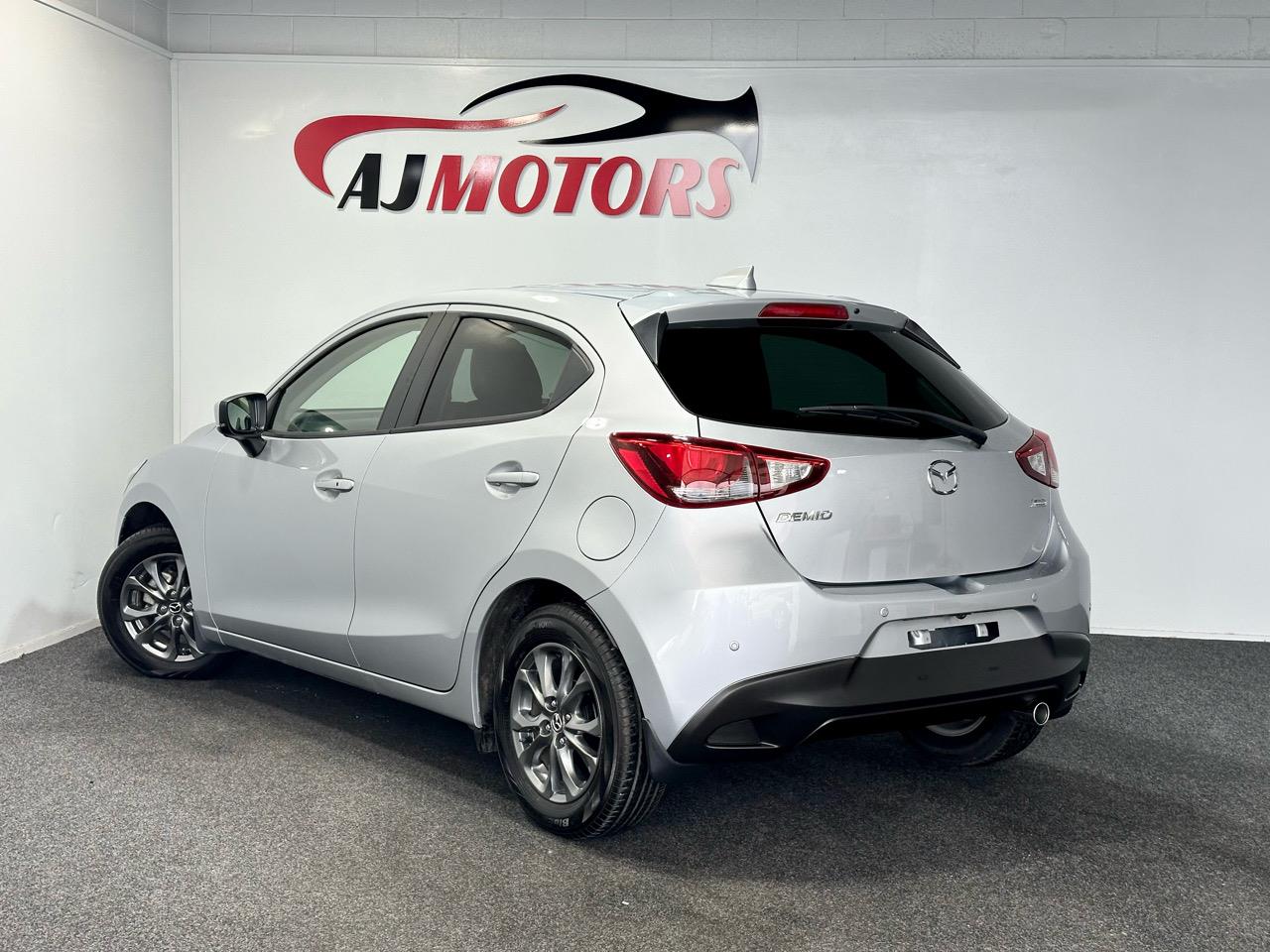 2018 Mazda Demio