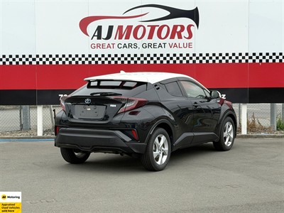 2019 Toyota C-HR - Thumbnail