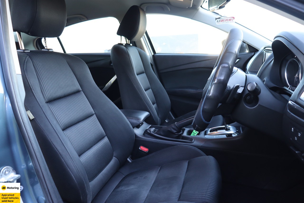 2013 Mazda Atenza