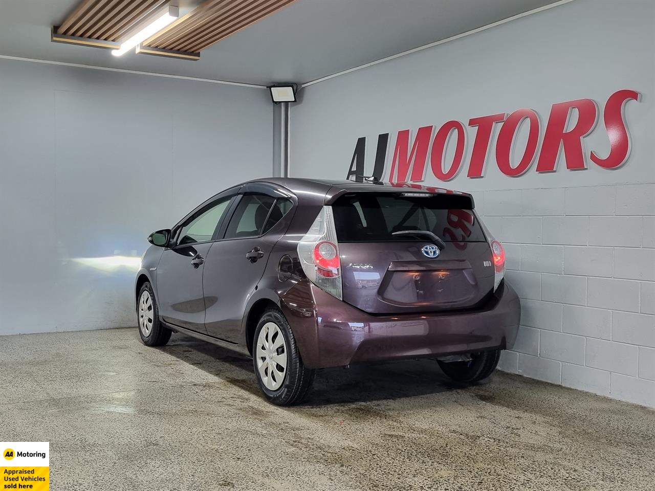 2014 Toyota Aqua