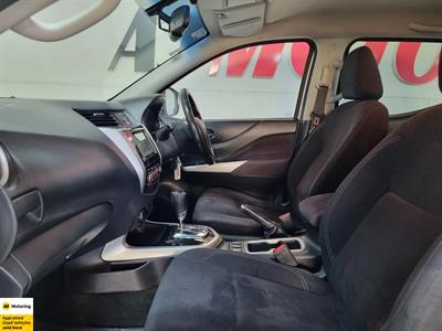 2016 Nissan Navara - Thumbnail